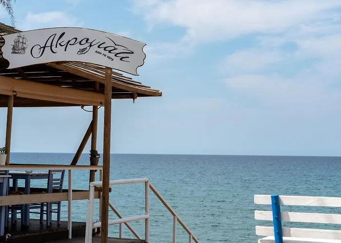 Akrogiali Apartment *